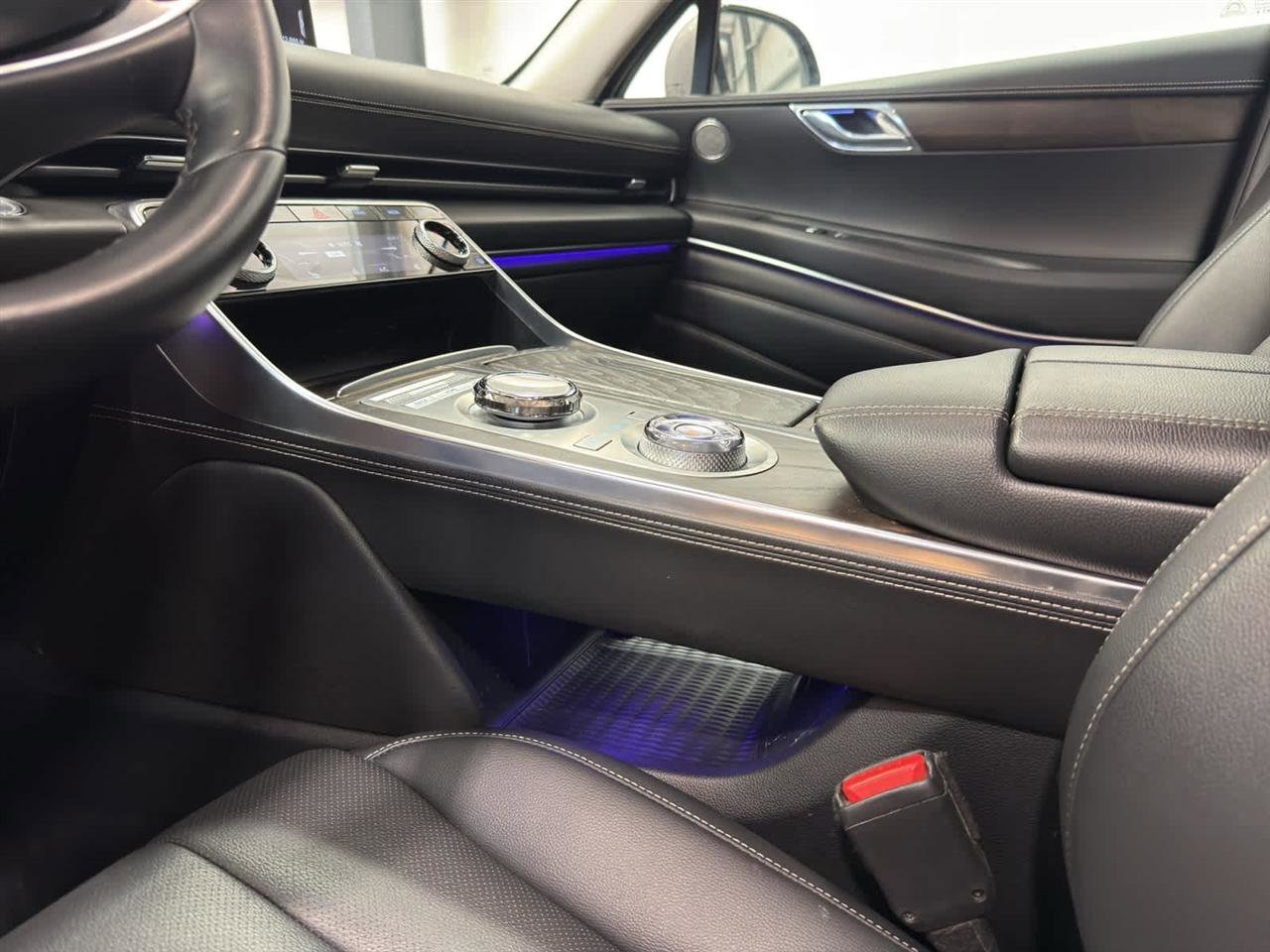 Used 2024 Genesis GV80 2.5T image 24