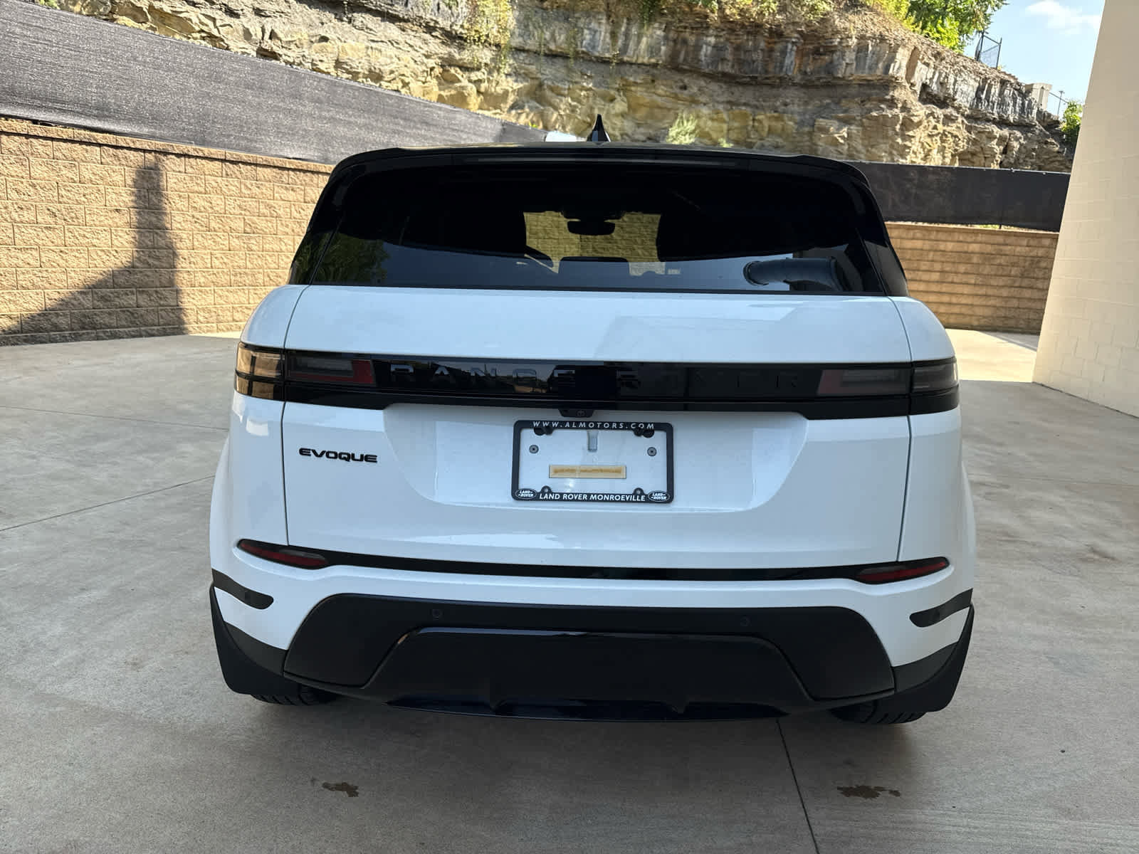 New 2026 Land Rover Range Rover Evoque S image 4