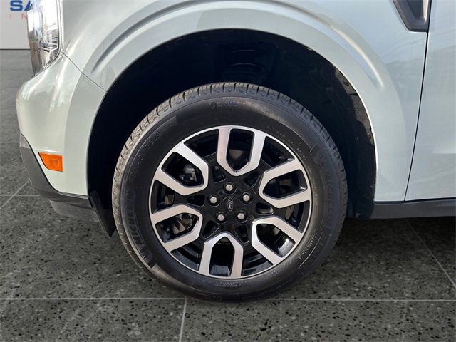 Used 2024 Ford Maverick Lariat image 14