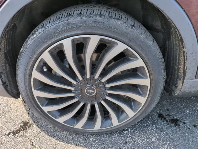 Used 2019 Lincoln Nautilus Black Label image 12