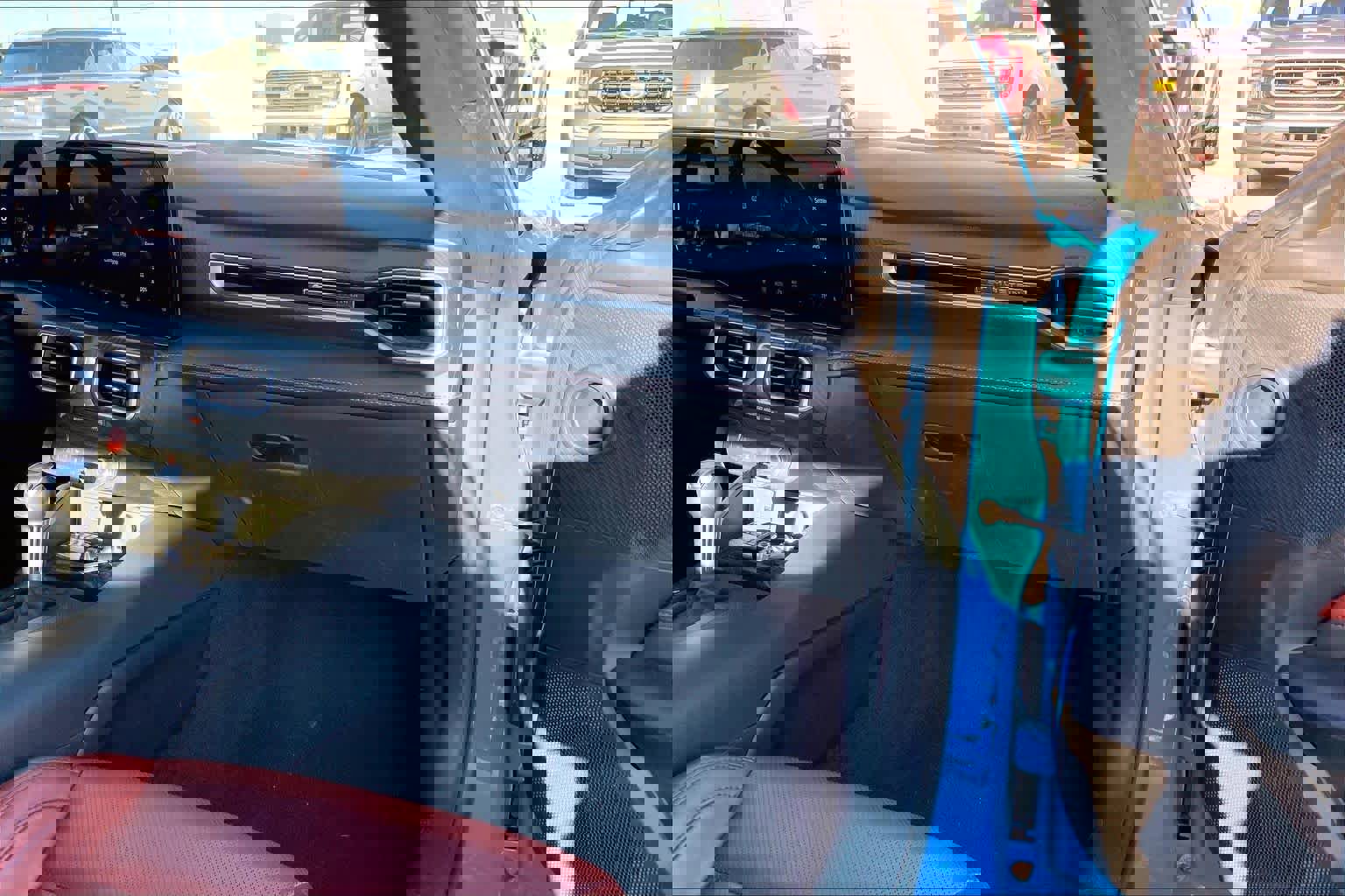 Certified 2024 Ford Mustang Premium image 17