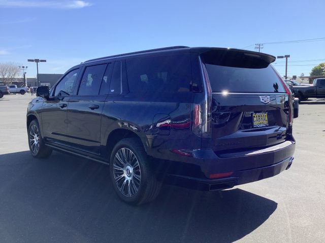 Used 2022 Cadillac Escalade ESV Sport w/ Touring Package image 22