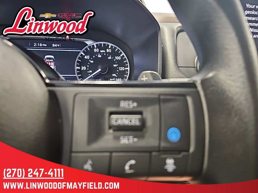 Used 2023 Nissan Rogue SV image 19