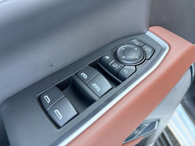 New 2026 GMC Sierra 3500 Denali Ultimate AWD/4WD image 13