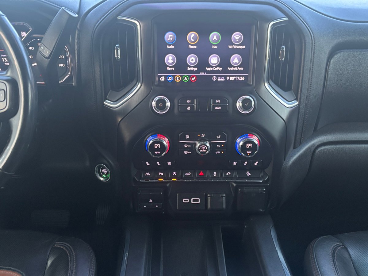 Used 2020 GMC Sierra 1500 AT4 w/ AT4 Premium Package image 3