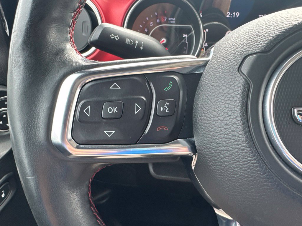 Used 2018 Jeep Wrangler Rubicon AWD/4WD image 10
