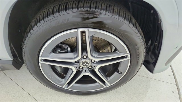 Used 2024 Mercedes-Benz GLS 450 4MATIC image 62