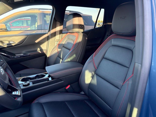 New 2027 Chevrolet Equinox RS w/ Convenience Package III FWD image 32