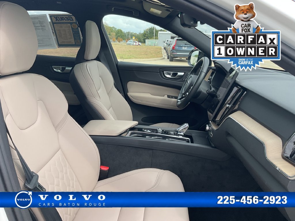 Used 2026 Volvo XC60 B5 Plus AWD/4WD image 21