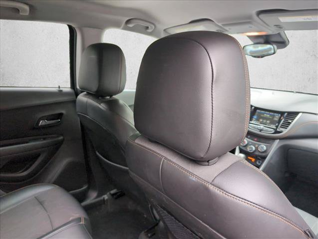 Used 2019 Chevrolet Trax LT w/ LT Convenience Package FWD image 25