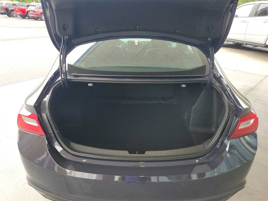 New 2025 Chevrolet Malibu LS image 24