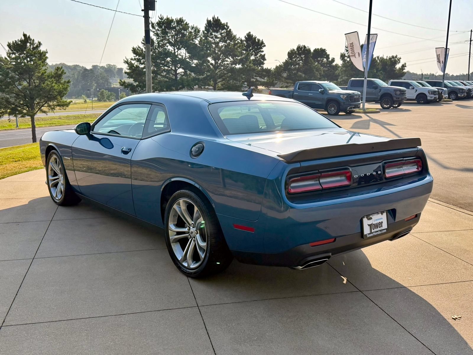 Used 2022 Dodge Challenger R/T w/ Shaker Package RWD image 5