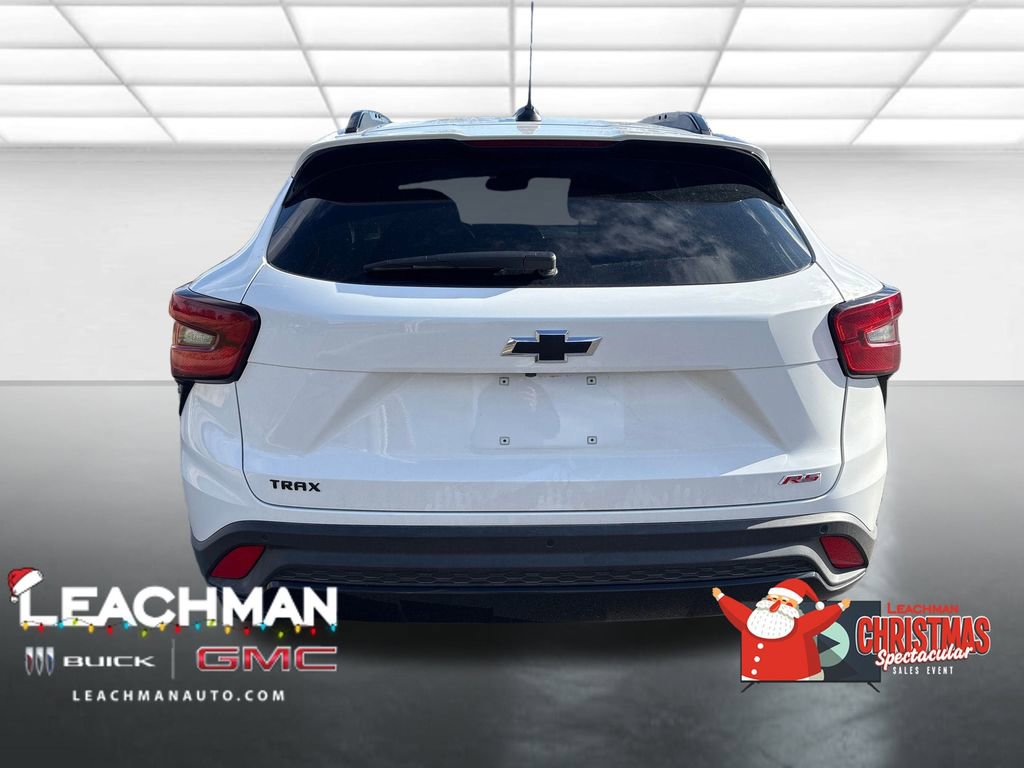 Certified 2025 Chevrolet Trax RS w/ Sunroof Package image 6