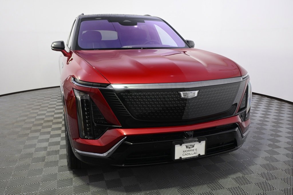 New 2026 Cadillac Vistiq Sport w/ LPO, Floor Liner Package image 9