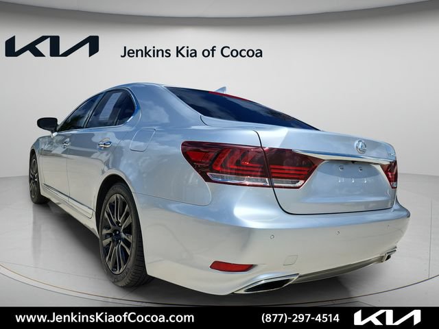 Used 2015 Lexus LS 460 w/ Comfort Package RWD image 7