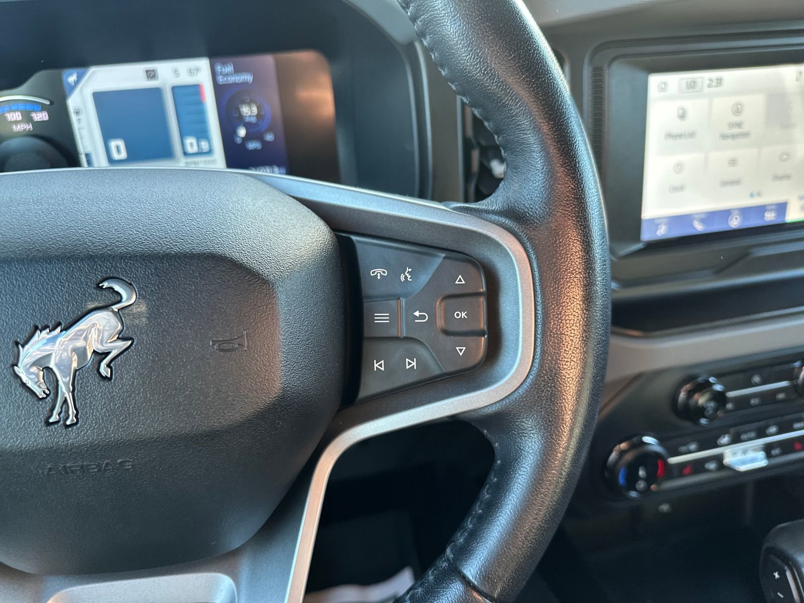 Used 2022 Ford Bronco Big Bend image 54