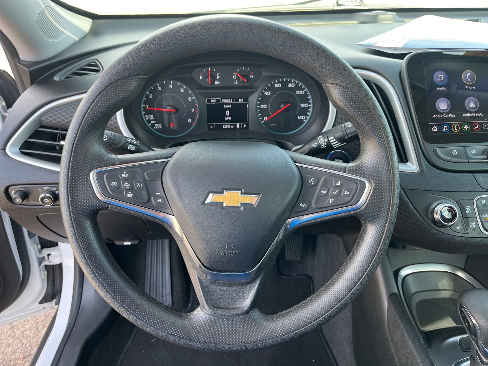 Used 2023 Chevrolet Malibu LT image 9