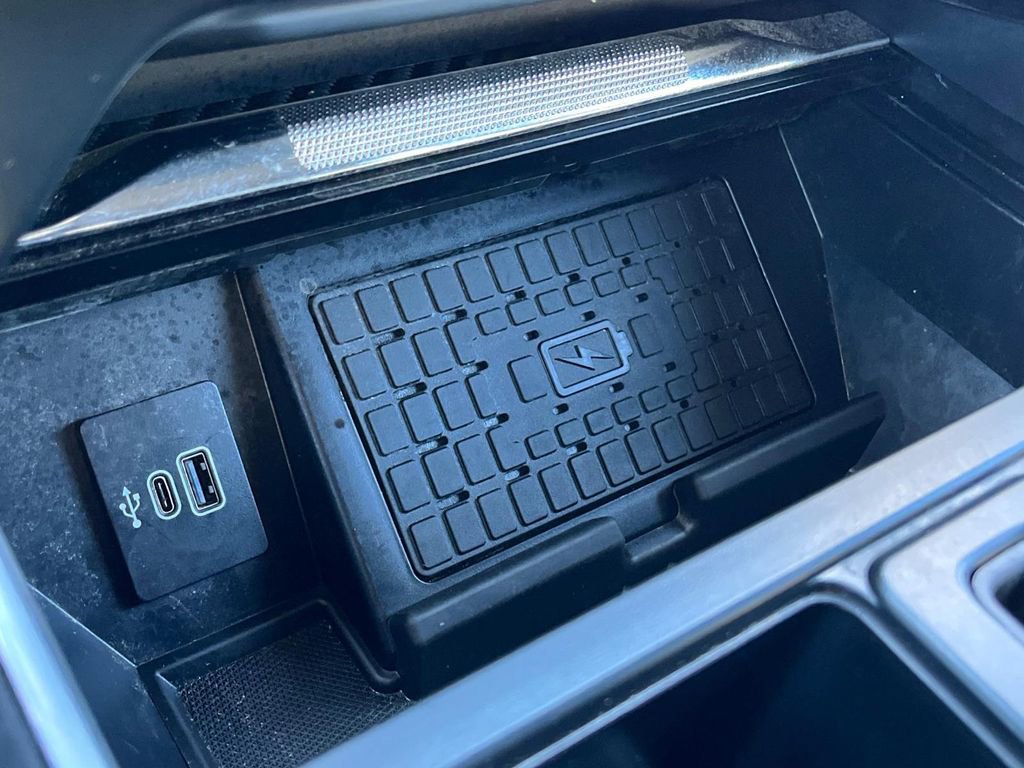 Used 2025 Ford F150 Raptor image 41