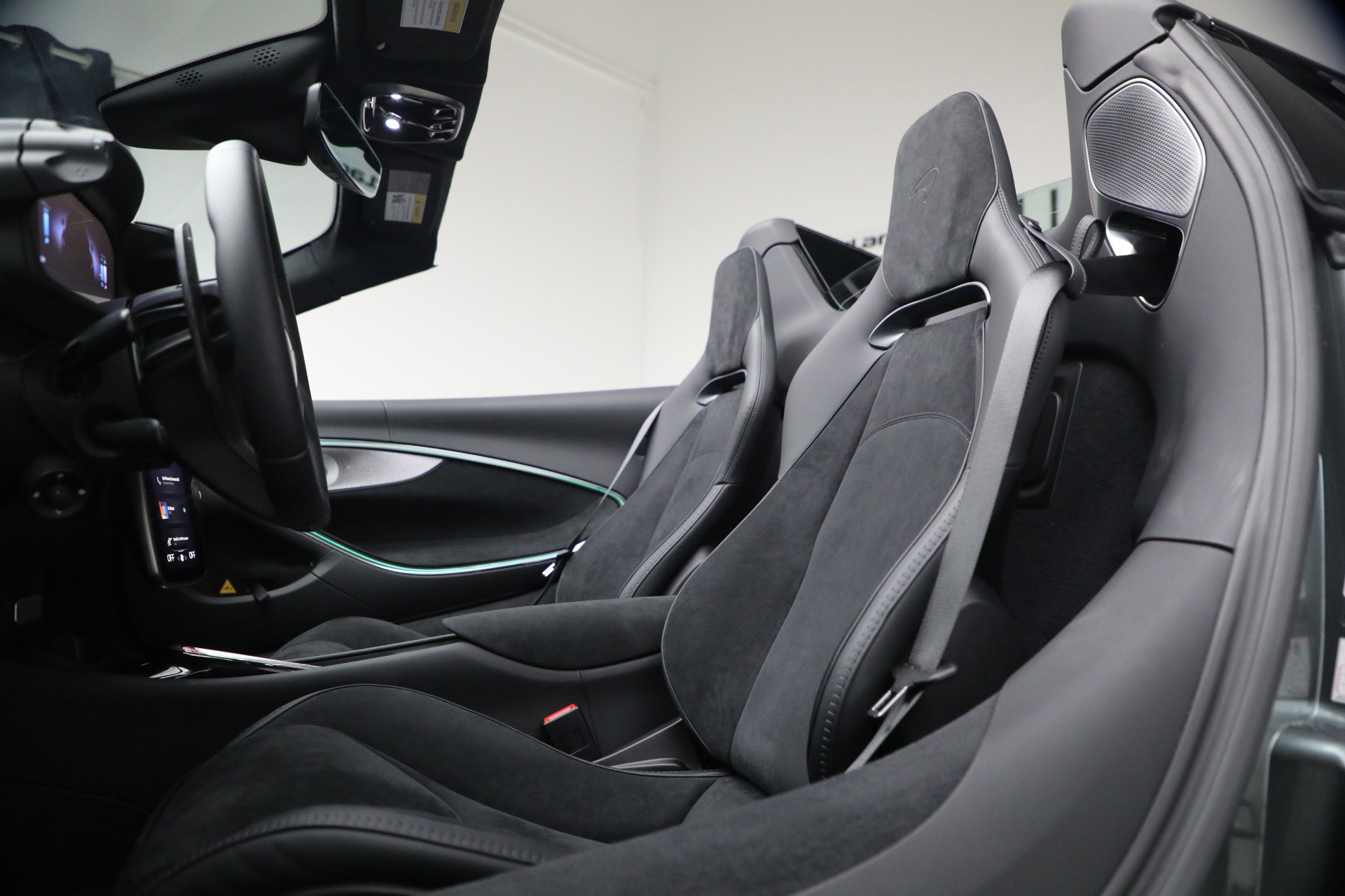 New 2026 McLaren Artura Spider image 29