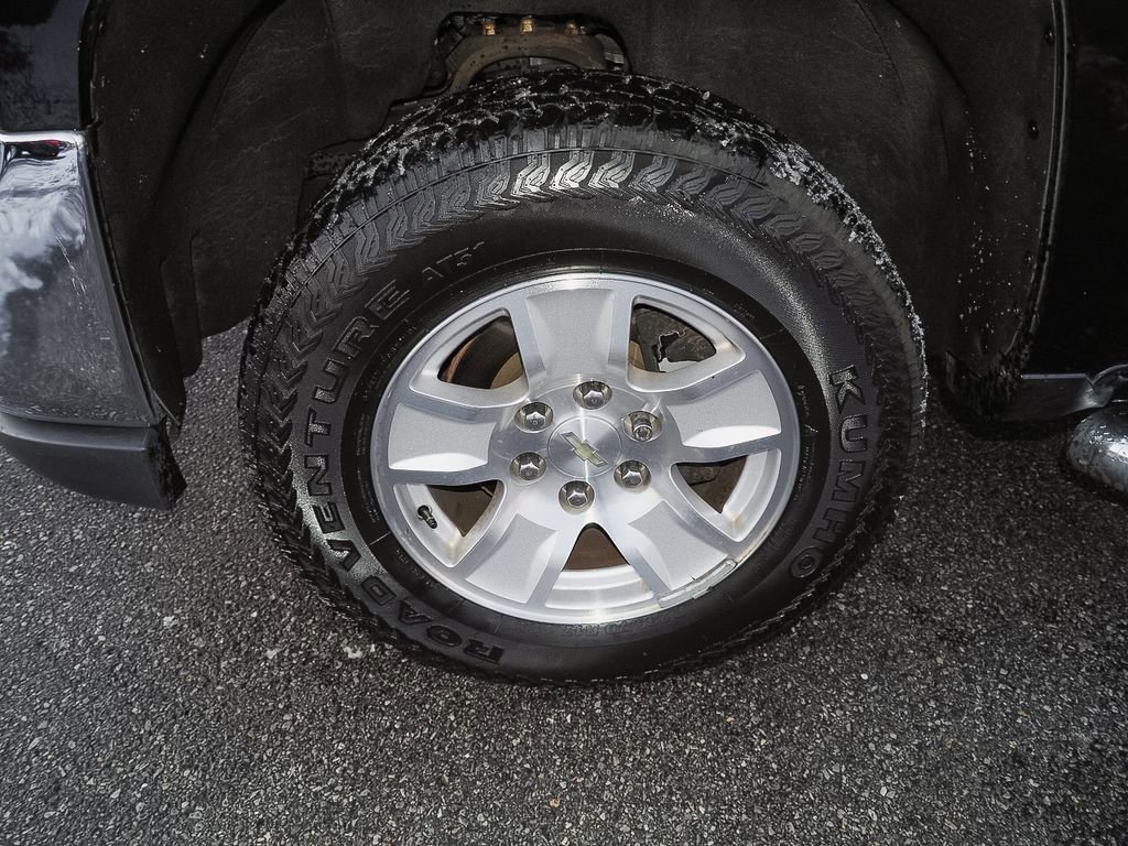 Used 2018 Chevrolet Silverado 1500 LT w/ All Star Edition image 32