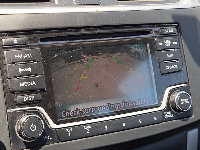 Used 2015 Nissan Sentra SV FWD image 12
