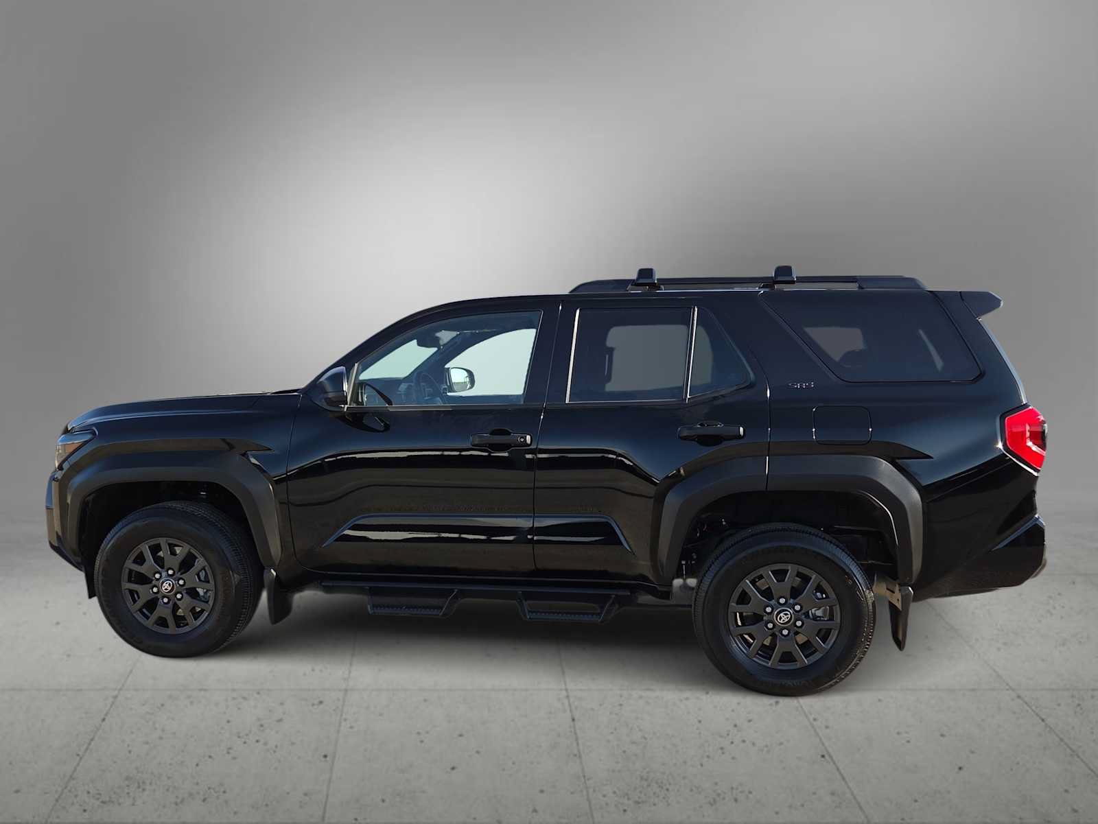 Used 2025 Toyota 4Runner SR5 AWD/4WD image 4