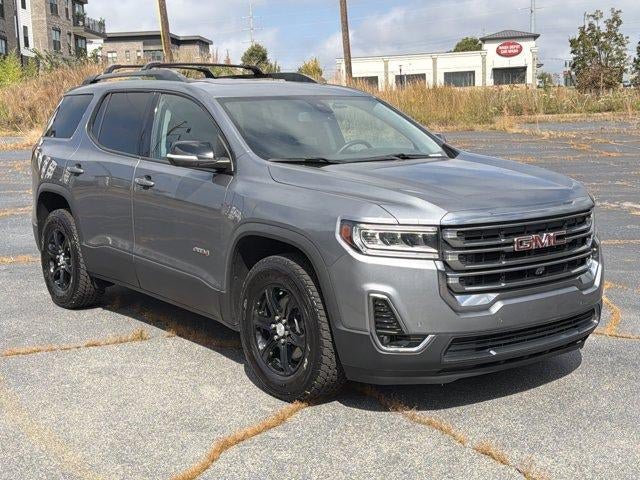 Used 2021 GMC Acadia AT4 w/ Technology Package AWD/4WD image 3