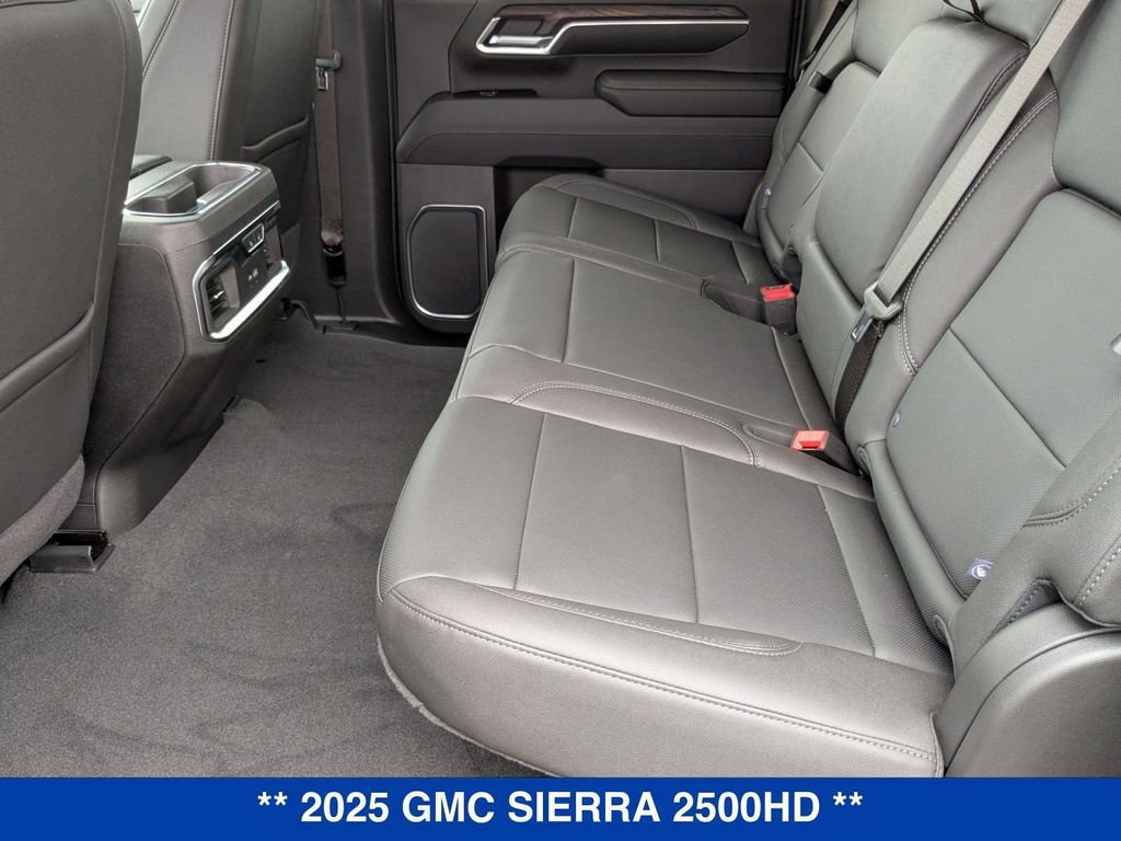 New 2025 GMC Sierra 2500 SLT w/ SLT Premium Package AWD/4WD image 31