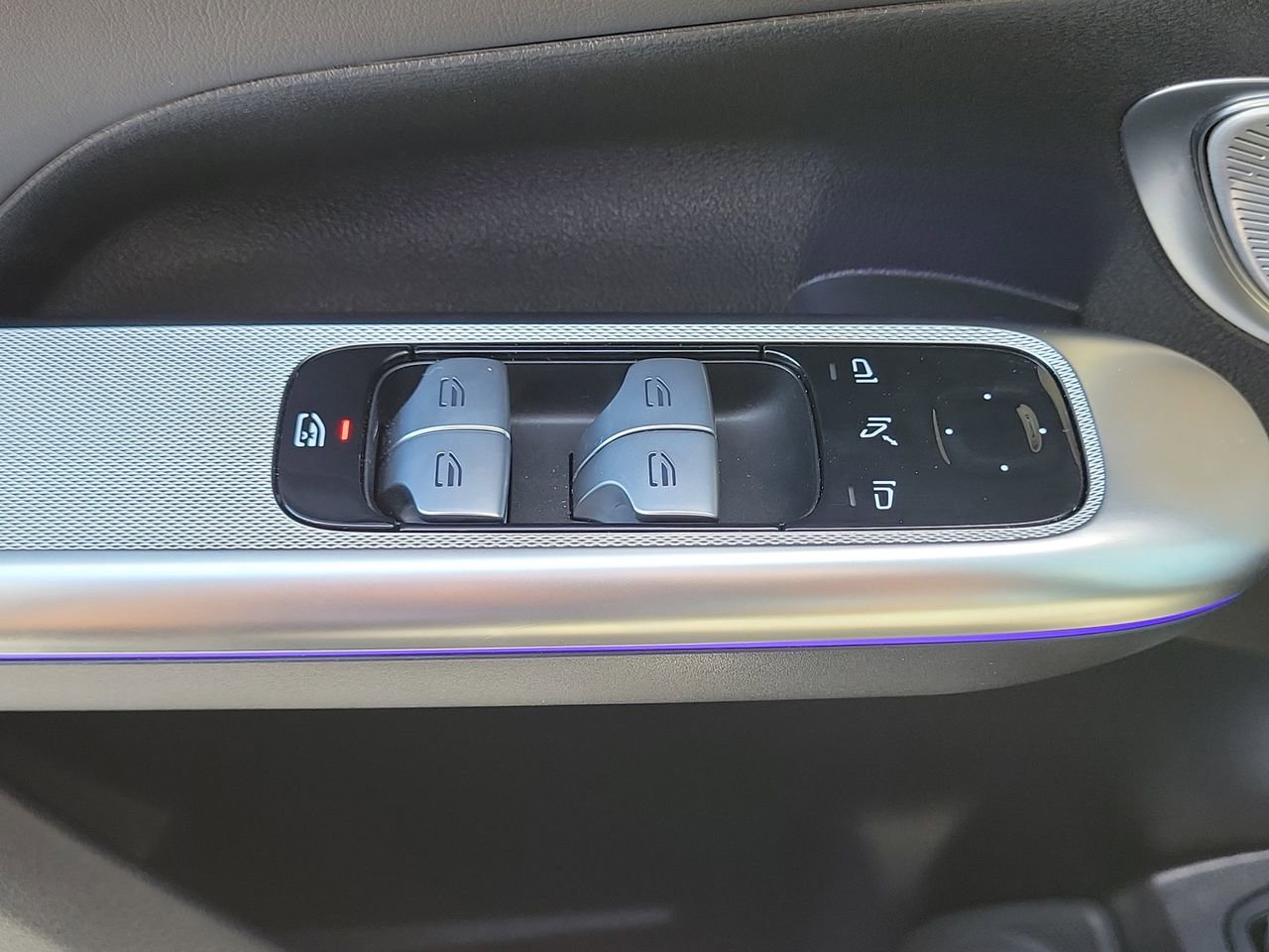 Certified 2025 Mercedes-Benz GLC 63 AMG S image 28