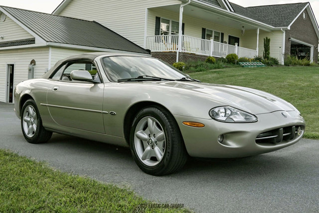 Used 1999 Jaguar XK8 Convertible image 20