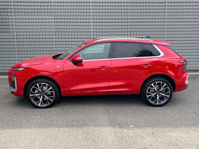 New 2026 Audi Q3 quattro 2.0T AWD/4WD image 2
