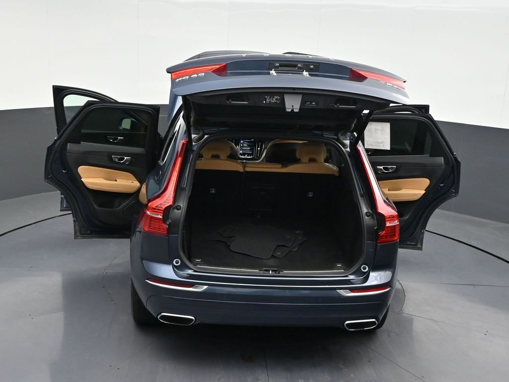 Used 2020 Volvo XC60 T8 Inscription AWD/4WD image 34