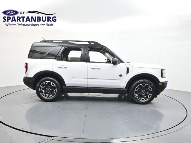 Used 2025 Ford Bronco Sport Outer Banks w/ Outer Banks Tech Package+ AWD/4WD image 8