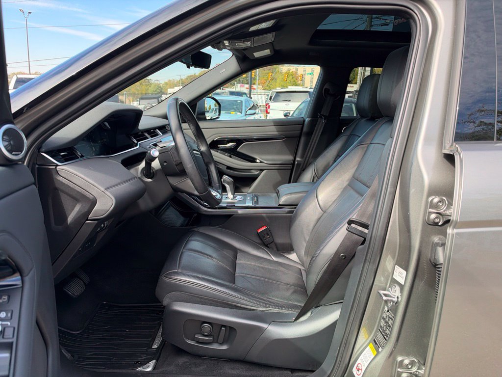 Used 2020 Land Rover Range Rover Evoque SE AWD/4WD image 16