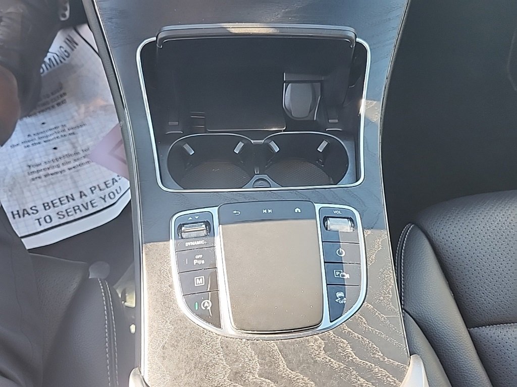 Used 2022 Mercedes-Benz GLC 300 image 32
