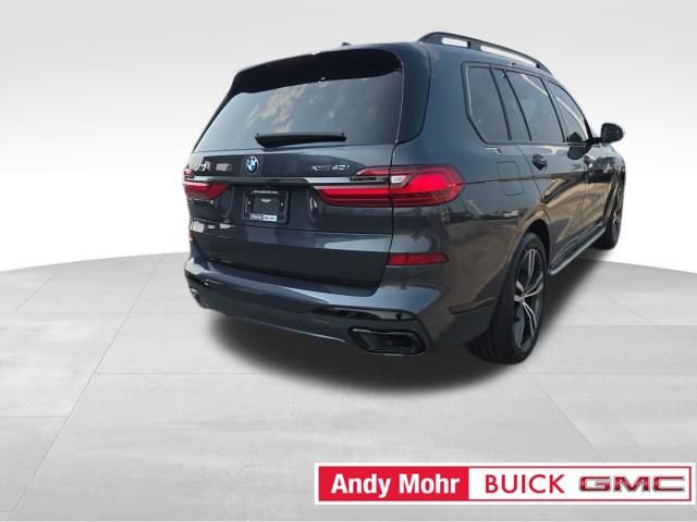 Used 2022 BMW X7 xDrive40i w/ M Sport Package AWD/4WD image 21