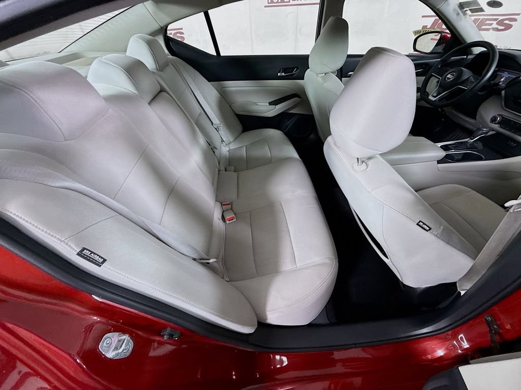 Used 2022 Nissan Altima 2.5 SV AWD/4WD image 27