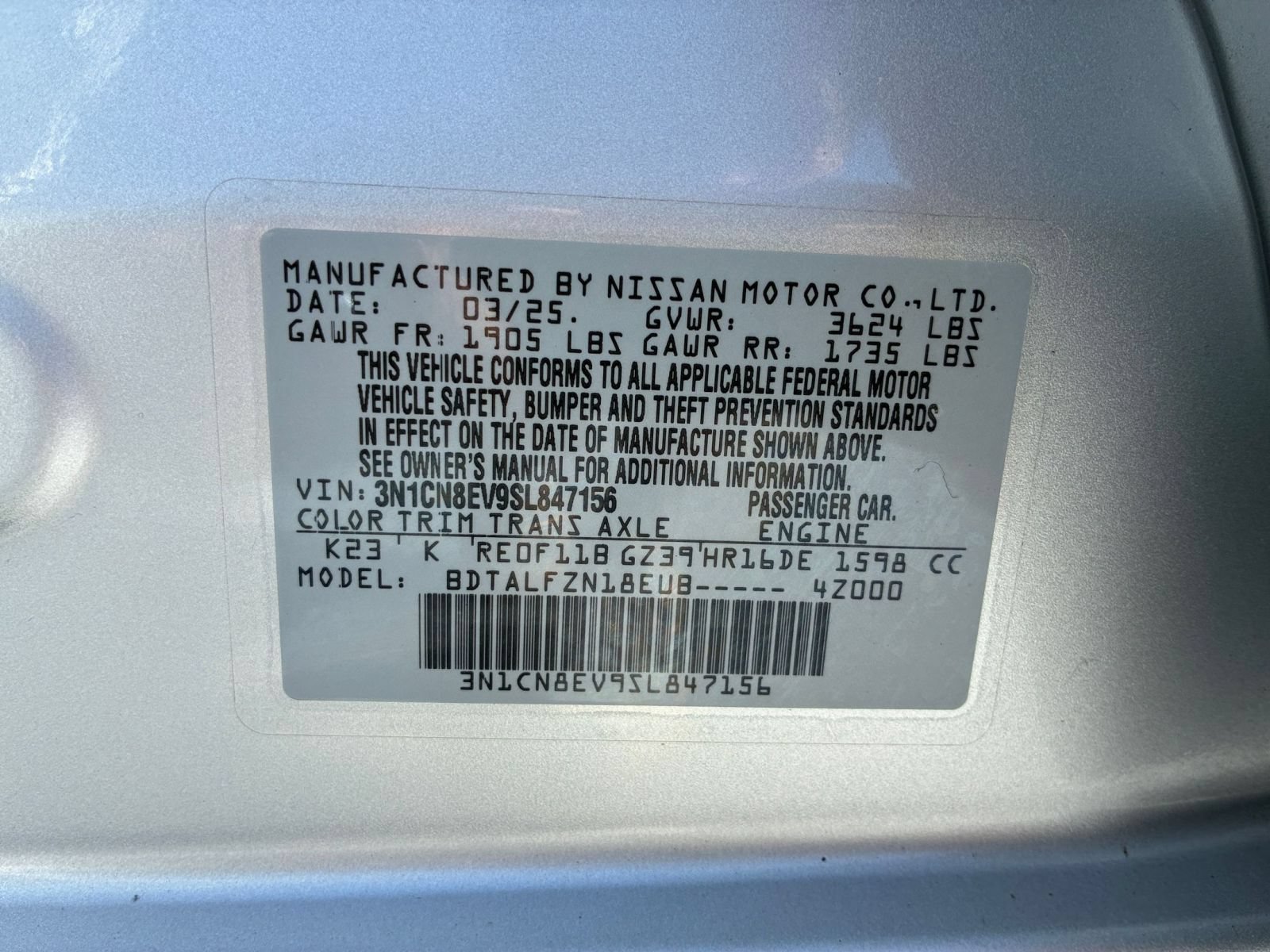 Used 2025 Nissan Versa SV FWD image 26