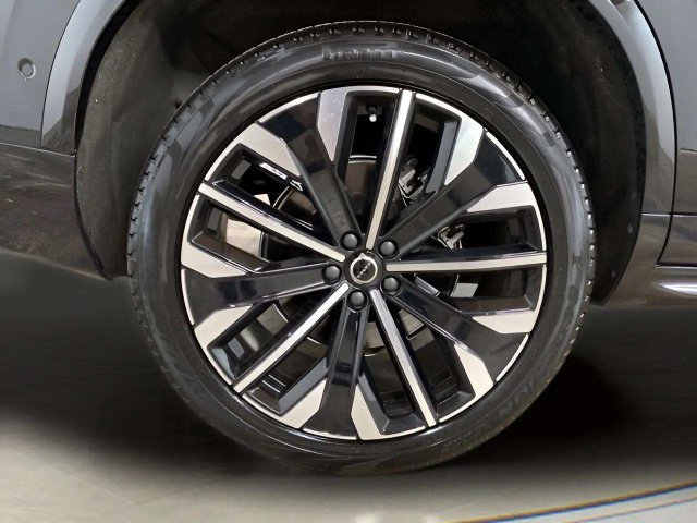 Used 2026 Volvo XC90 B6 Ultra AWD/4WD image 90