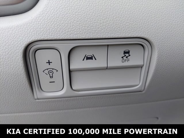 Certified 2022 Kia Sorento S w/ Panoramic Sunroof Package FWD image 20