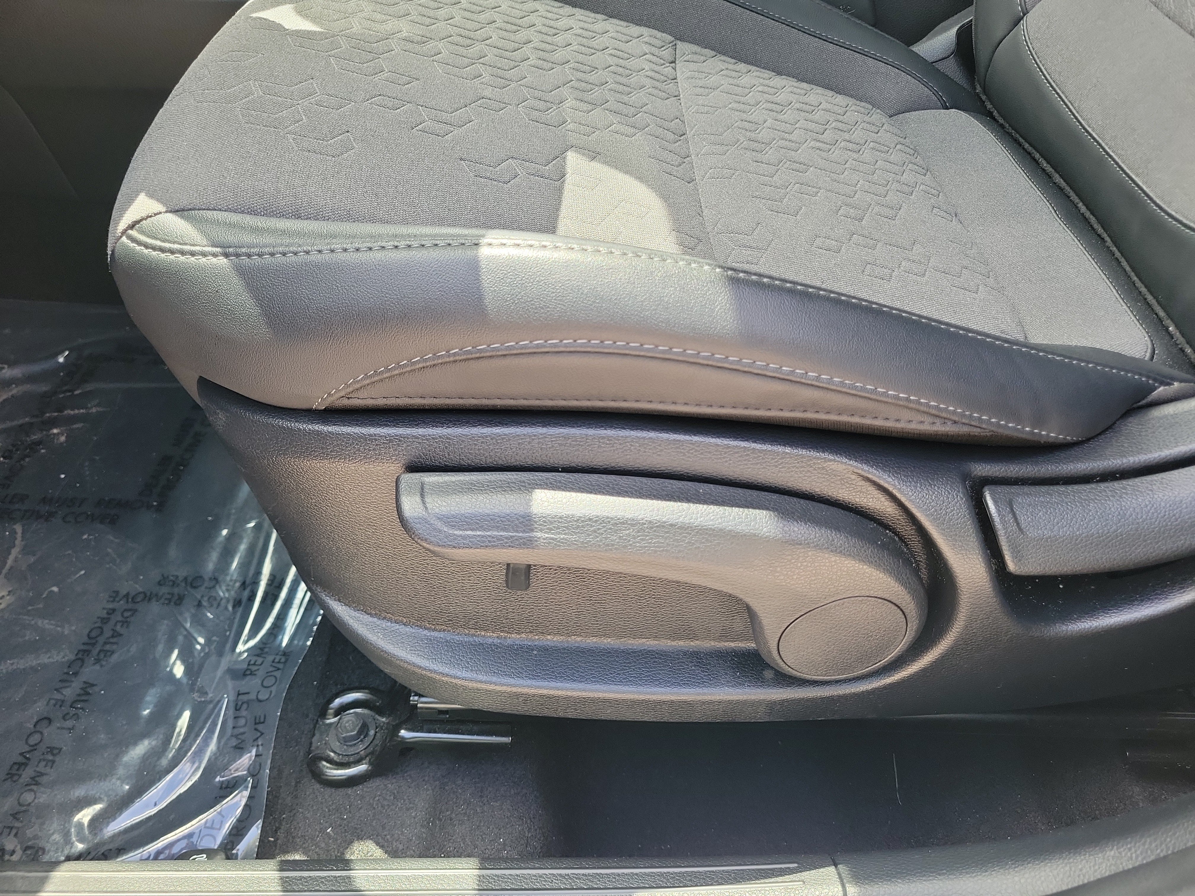 Used 2024 Kia Seltos S FWD image 13