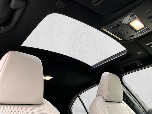 Used 2023 Lexus UX 250h FWD w/ Accessory Package (Z1) image 17
