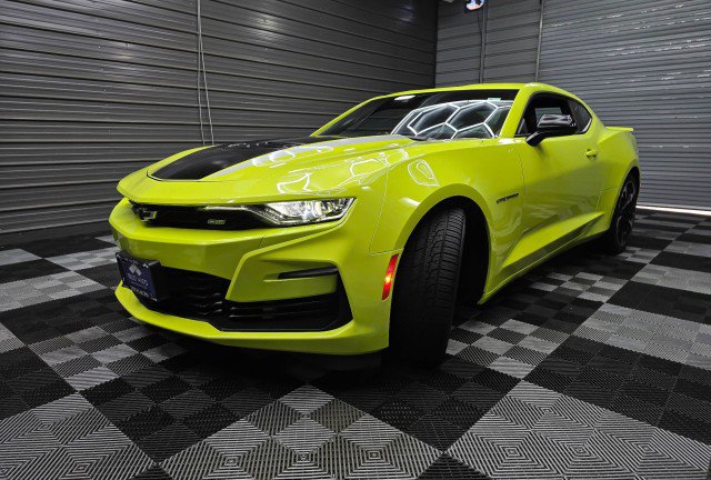 Used 2020 Chevrolet Camaro SS RWD image 39