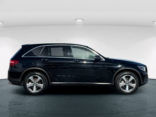 Used 2019 Mercedes-Benz GLC 300 4MATIC image 7
