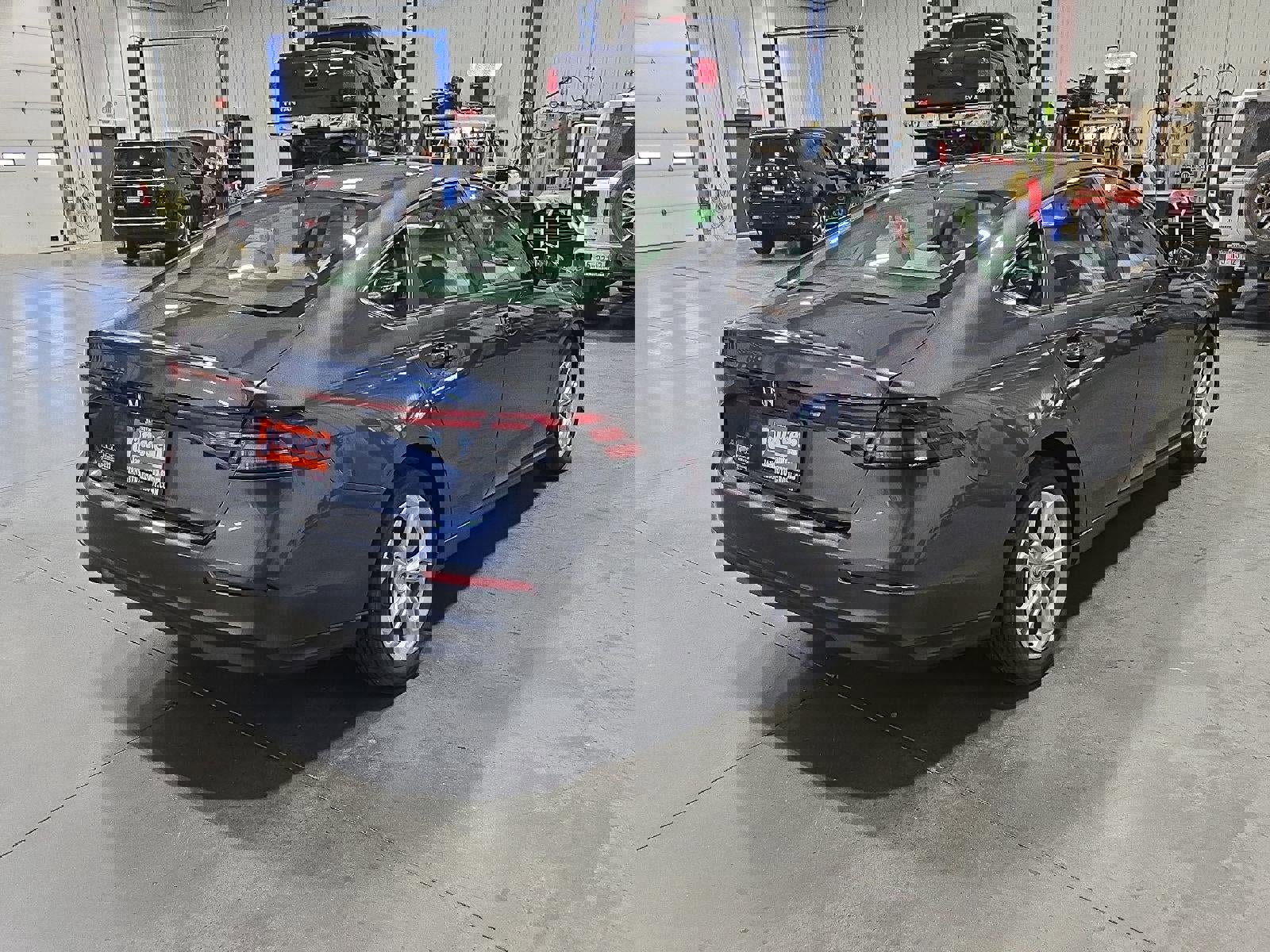 Used 2025 Honda Accord LX image 5