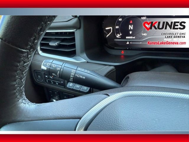 Used 2022 GMC Yukon Denali w/ Denali Premium Package image 54