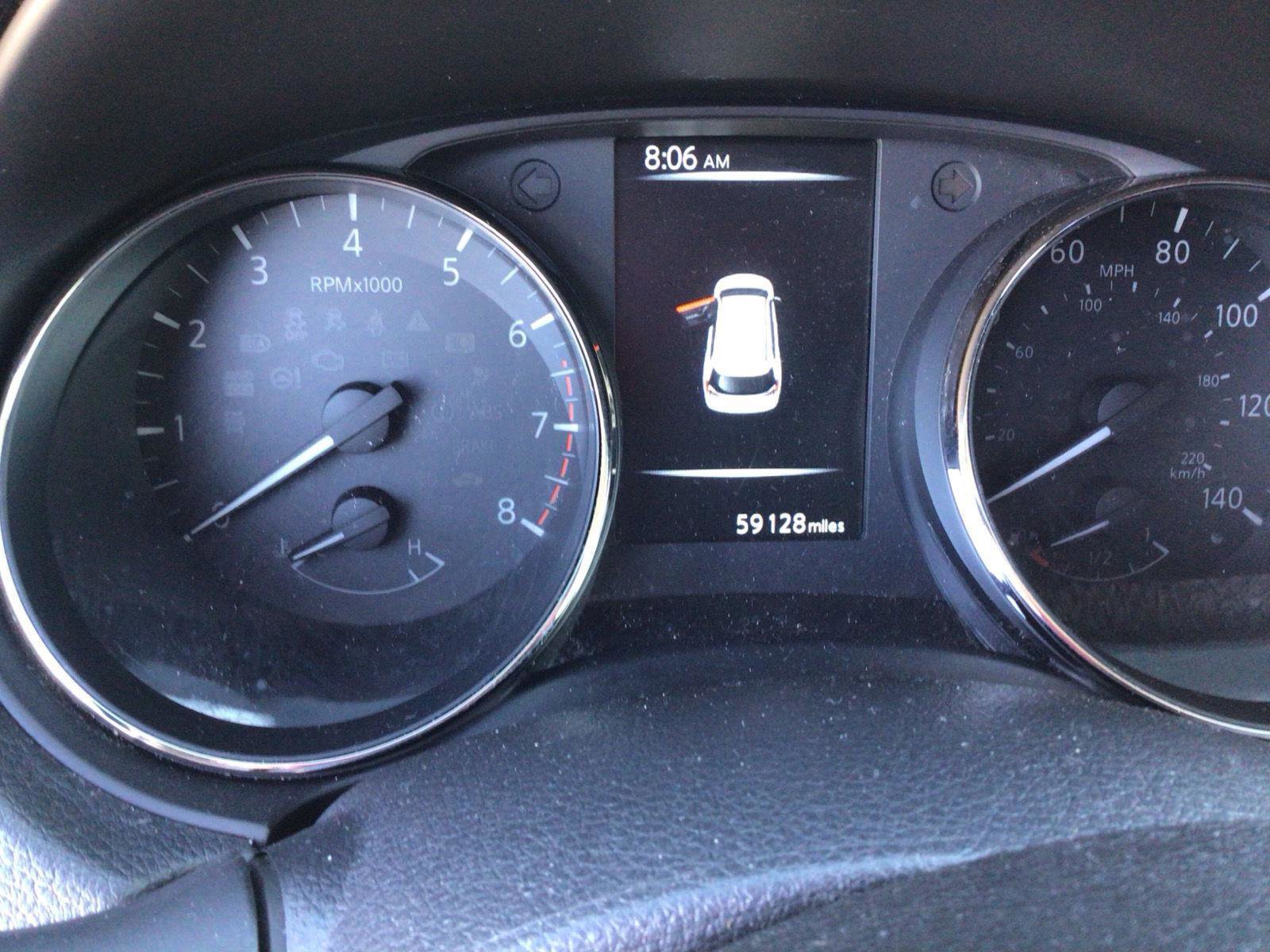 Used 2017 Nissan Rogue S FWD image 25