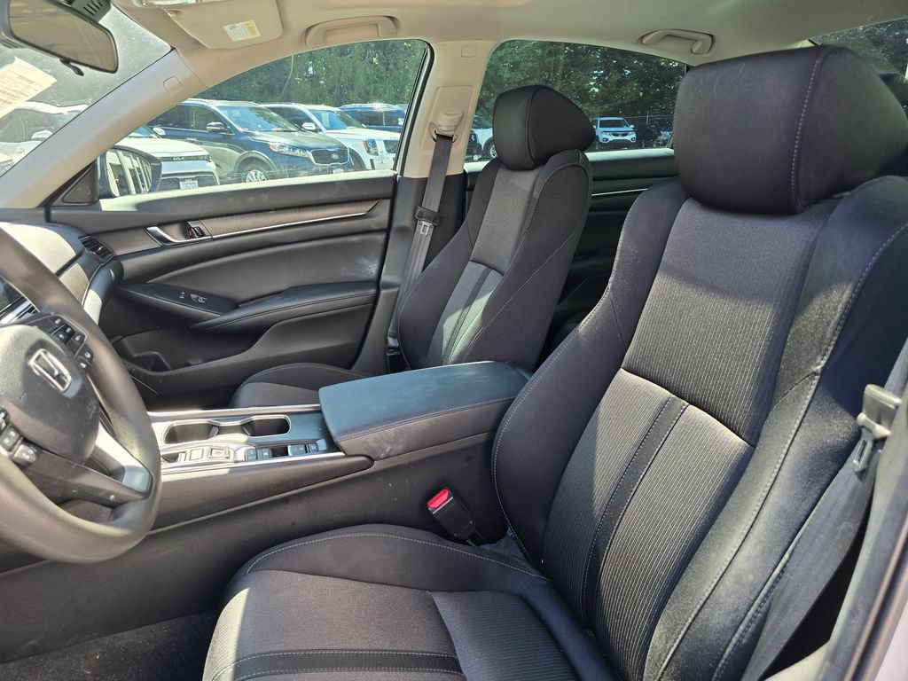 Used 2021 Honda Accord EX image 12