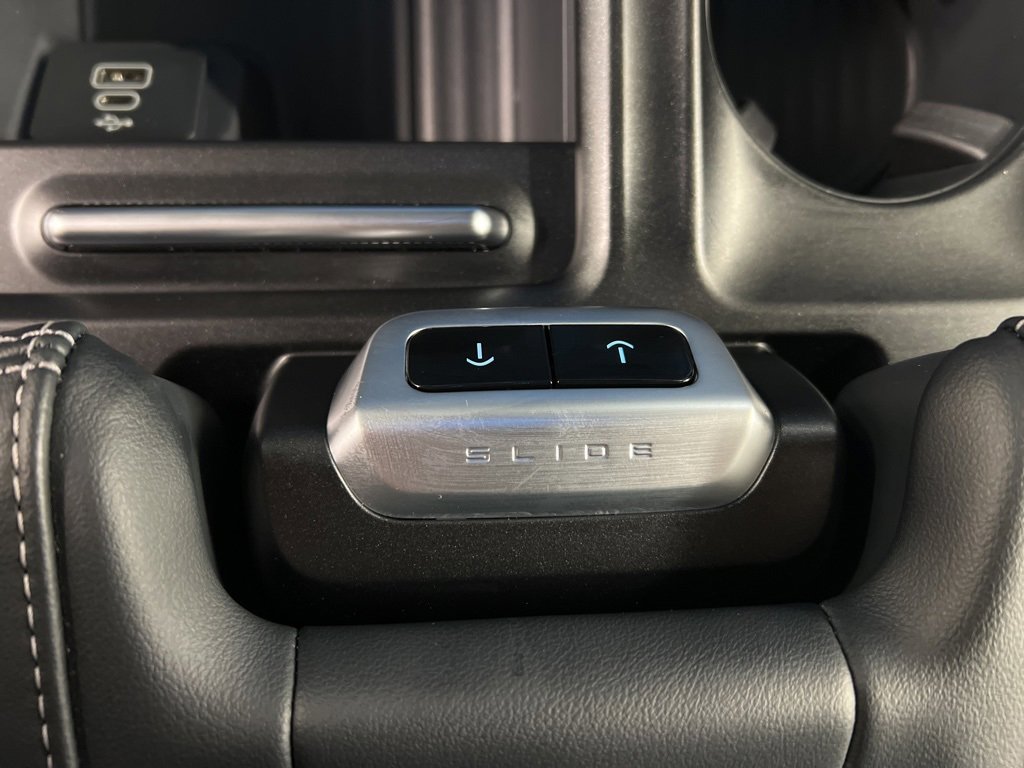 New 2026 Ford Expedition Platinum w/ Driver's Package image 16