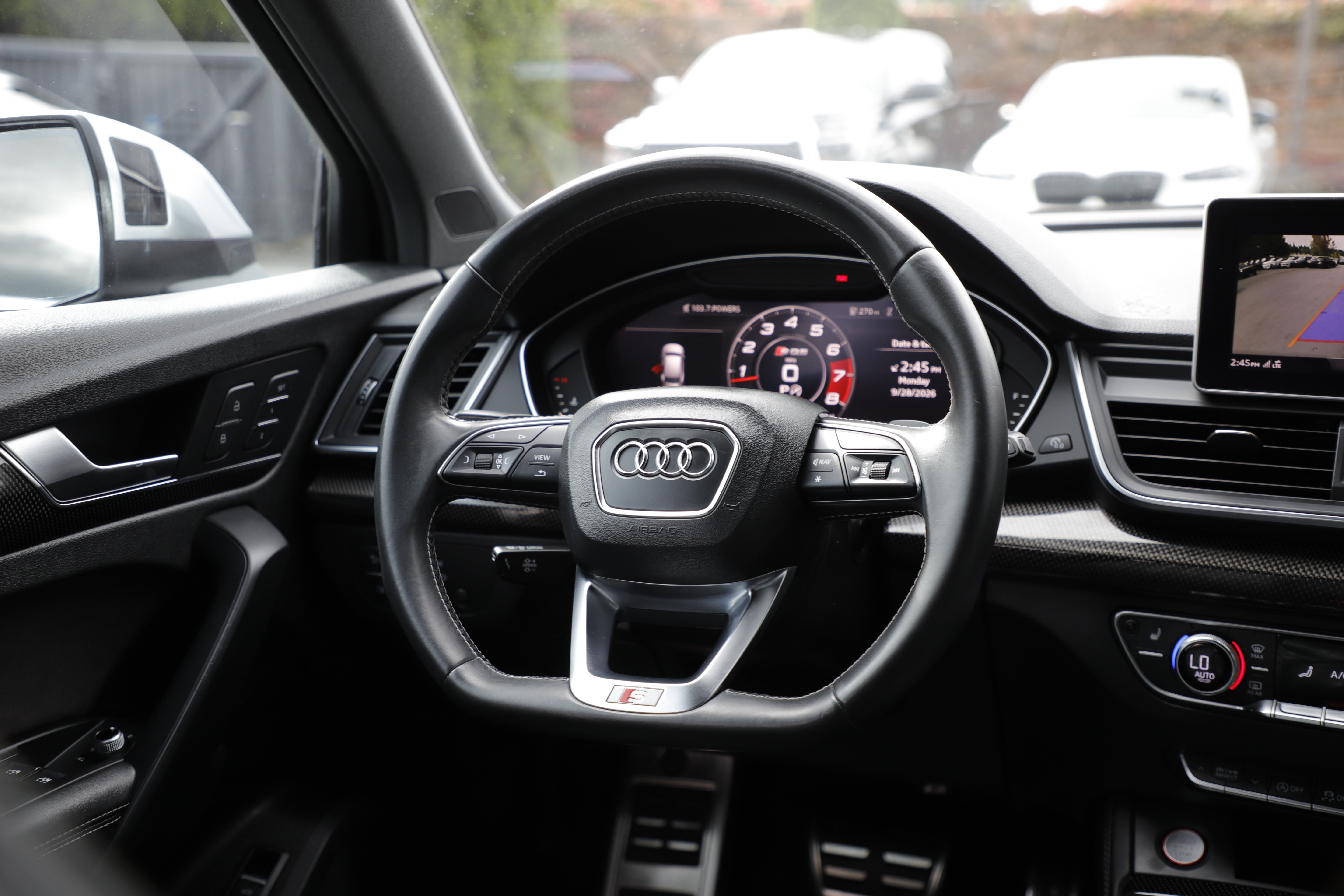 Used 2018 Audi SQ5 Premium Plus w/ S Sport Package AWD/4WD image 18